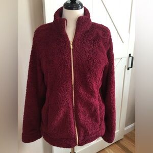 Croft and Barrow Cranberry zip up super soft fleece jacket, Size Medium